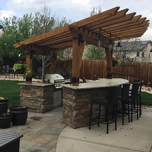 Outdoor kitchen design and installation